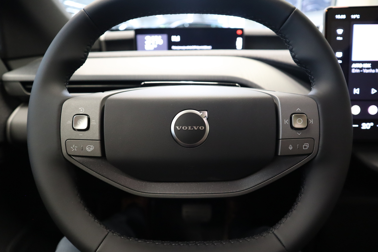 Volvo EX60 vaihtoauto