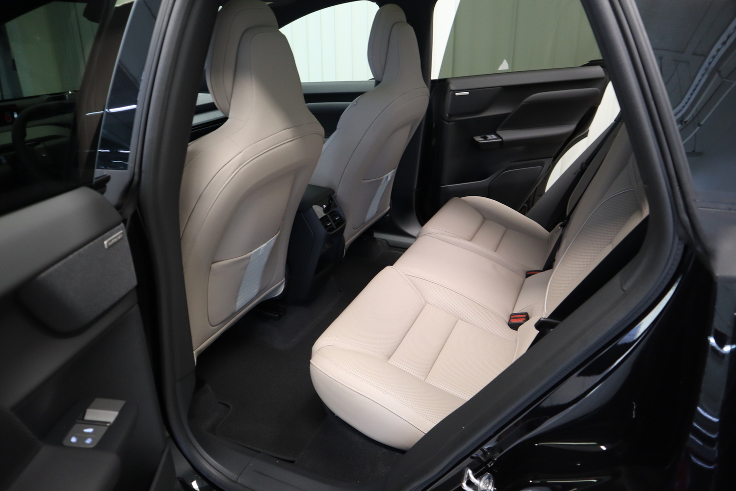 Volvo EX60 vaihtoauto