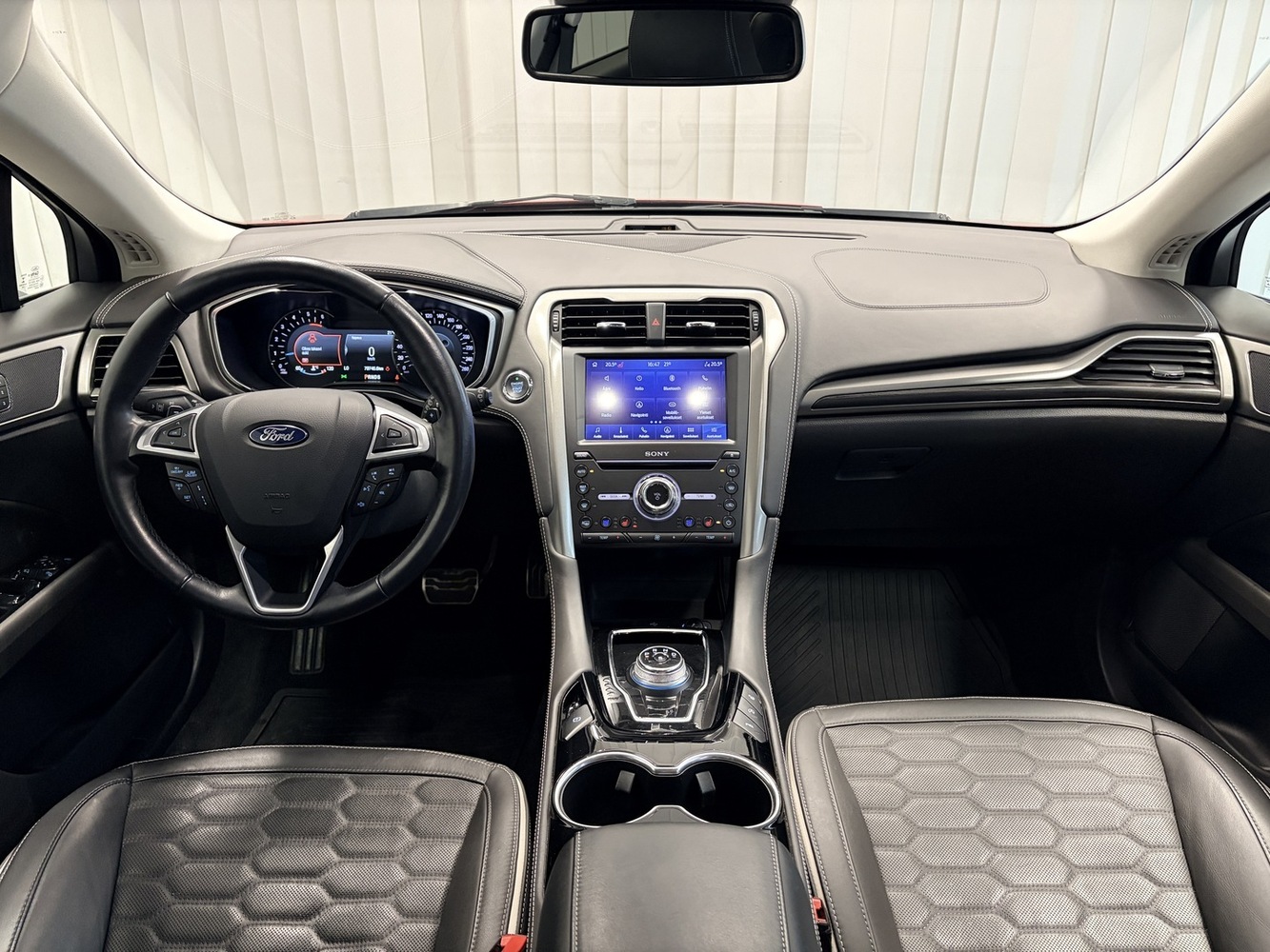Ford Mondeo vaihtoauto