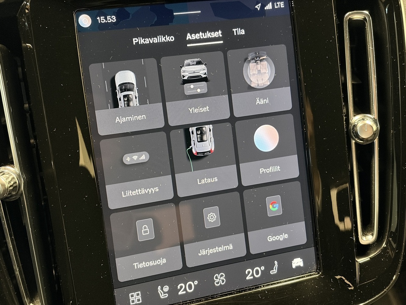 Volvo XC40 vaihtoauto