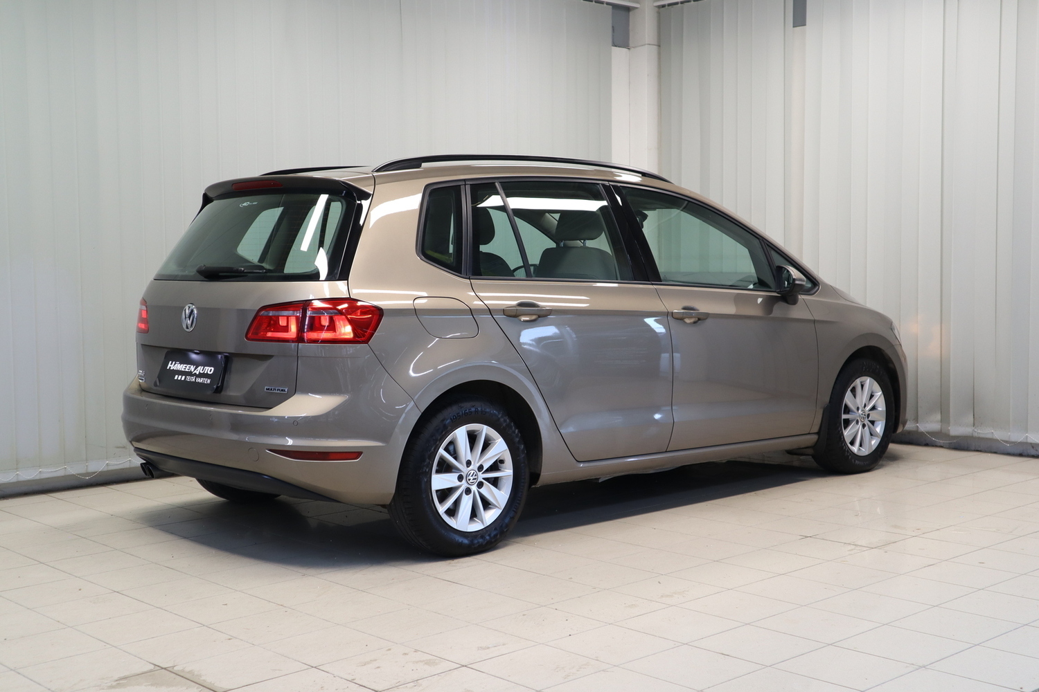 Volkswagen Golf Sportsvan vaihtoauto