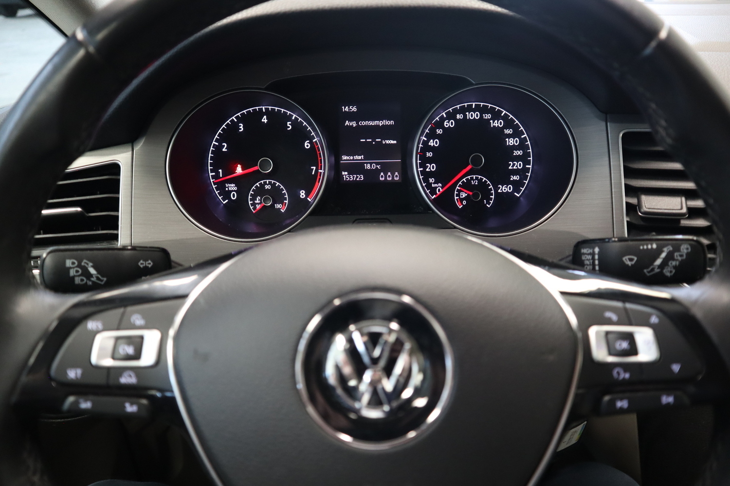 Volkswagen Golf Sportsvan vaihtoauto