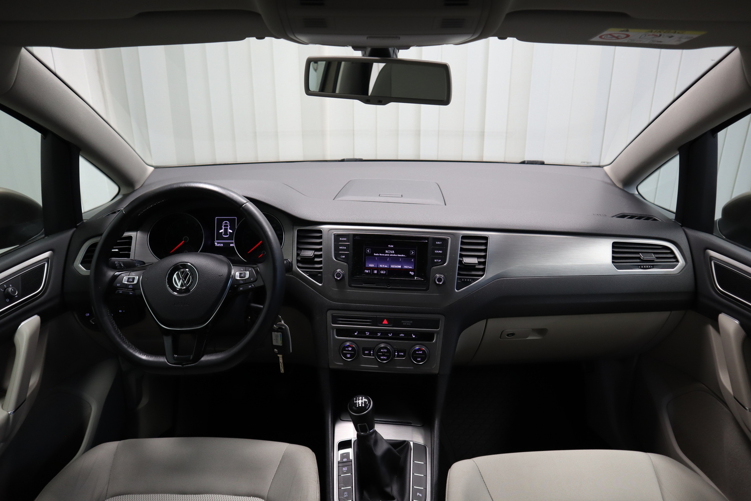 Volkswagen Golf Sportsvan vaihtoauto