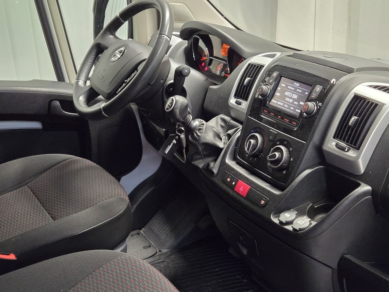 Opel Movano vaihtoauto