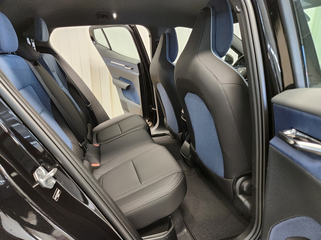 Volvo EX30 vaihtoauto