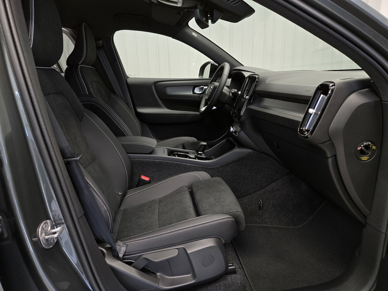 Volvo EX40 vaihtoauto