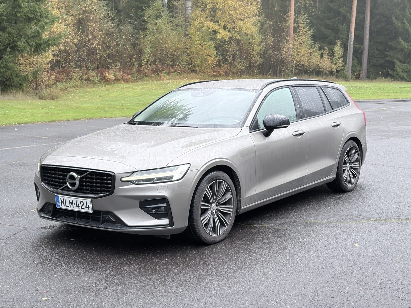 Volvo V60 vaihtoauto