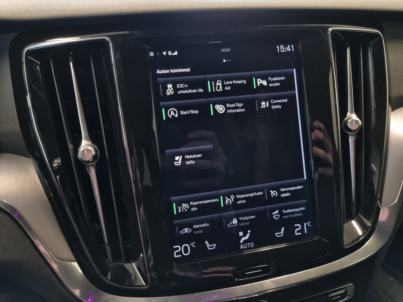Volvo V60 Cross Country vaihtoauto