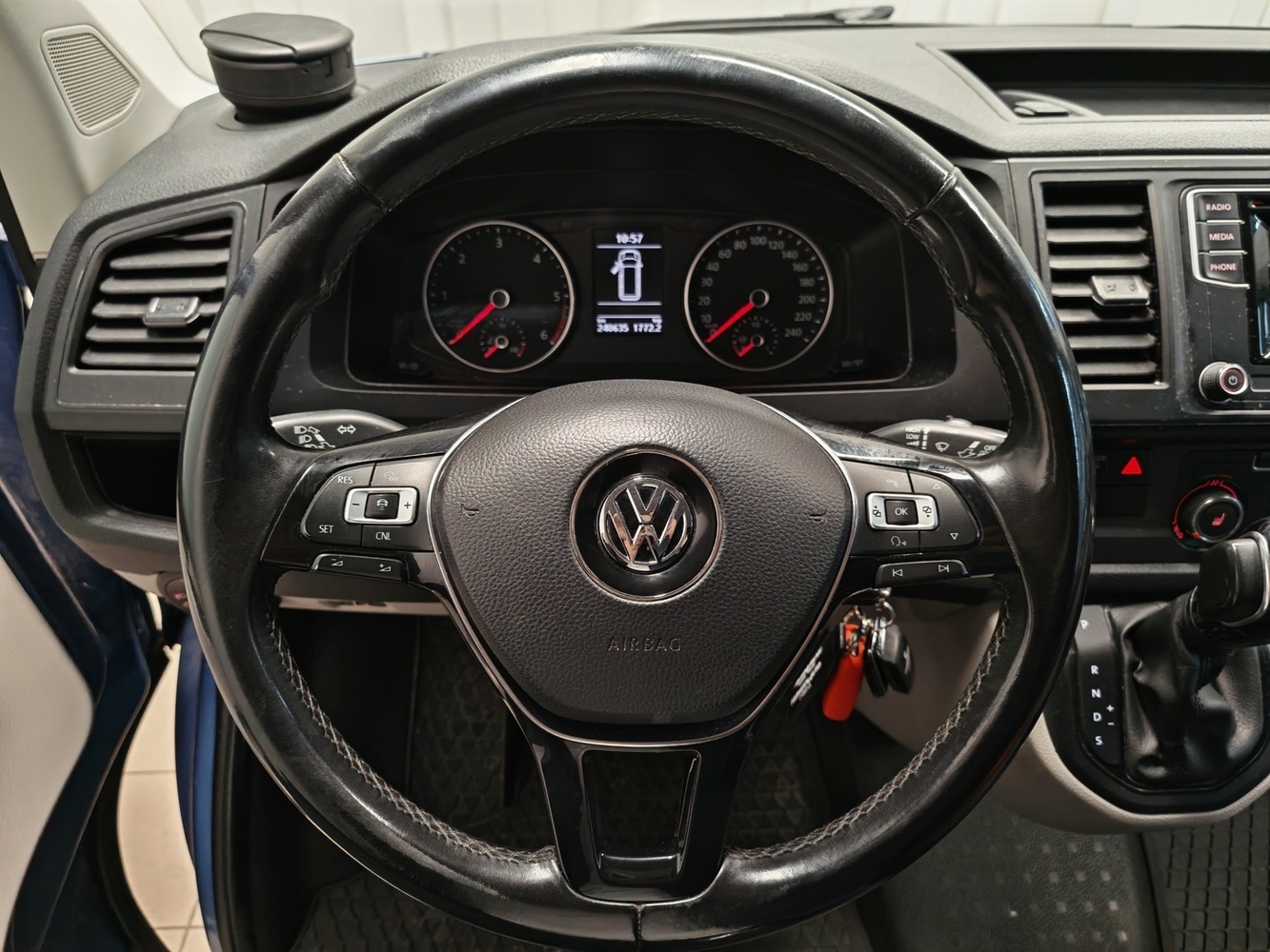 Volkswagen Transporter vaihtoauto