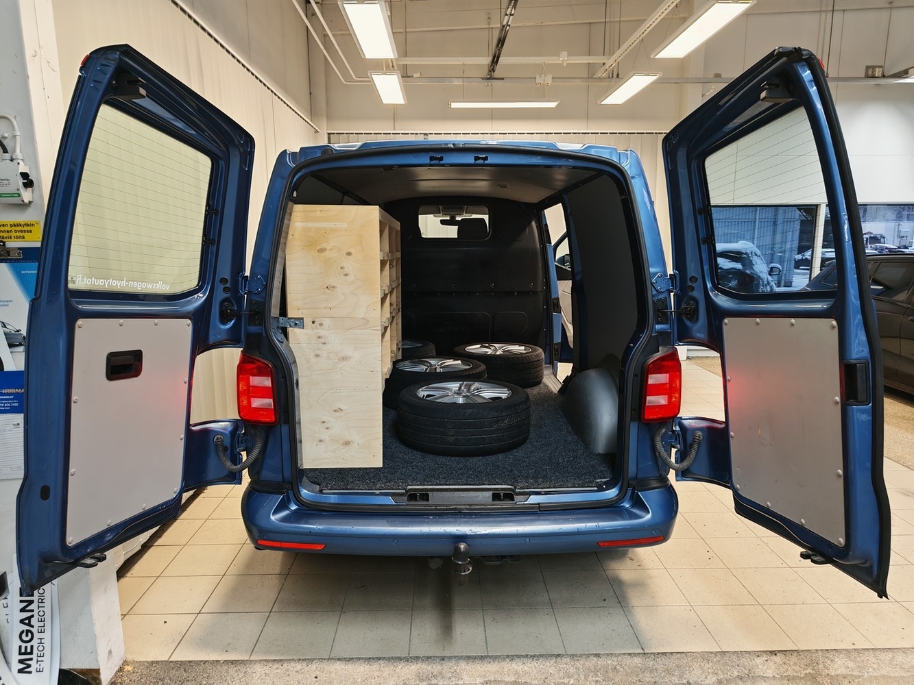 Volkswagen Transporter vaihtoauto