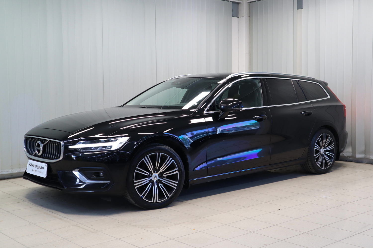 Volvo V60 vaihtoauto