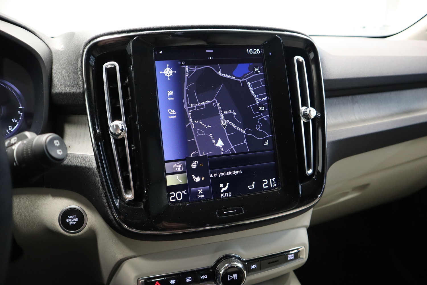 Volvo XC40 vaihtoauto