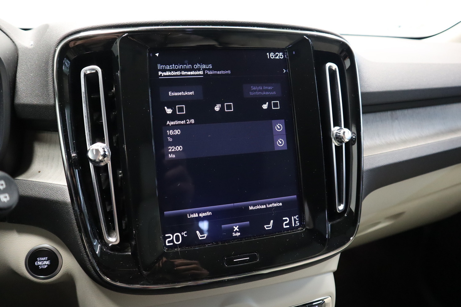 Volvo XC40 vaihtoauto