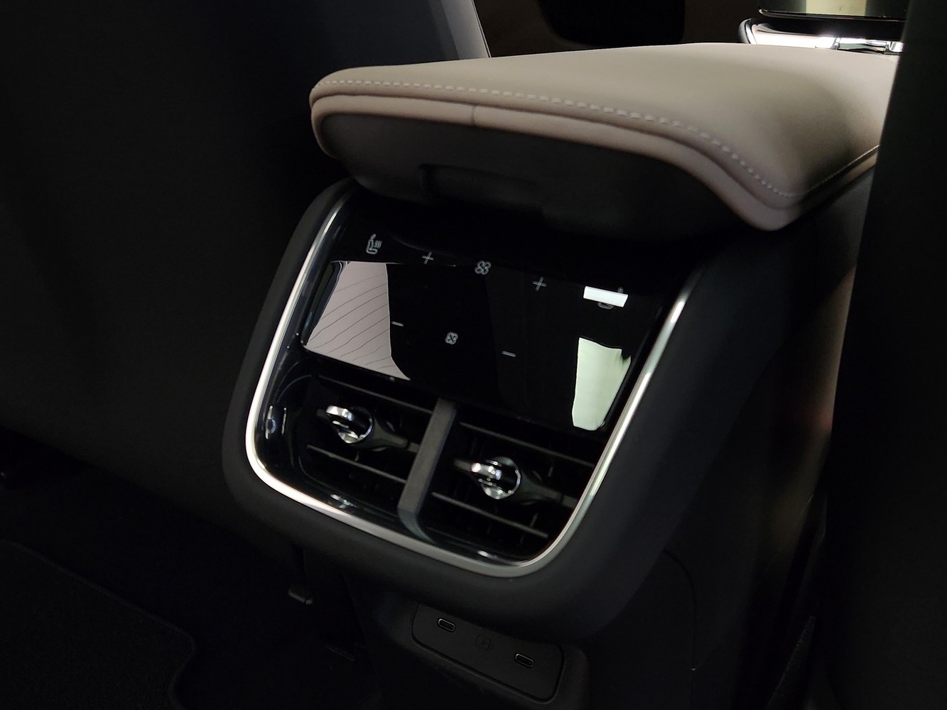 Volvo ES90 vaihtoauto