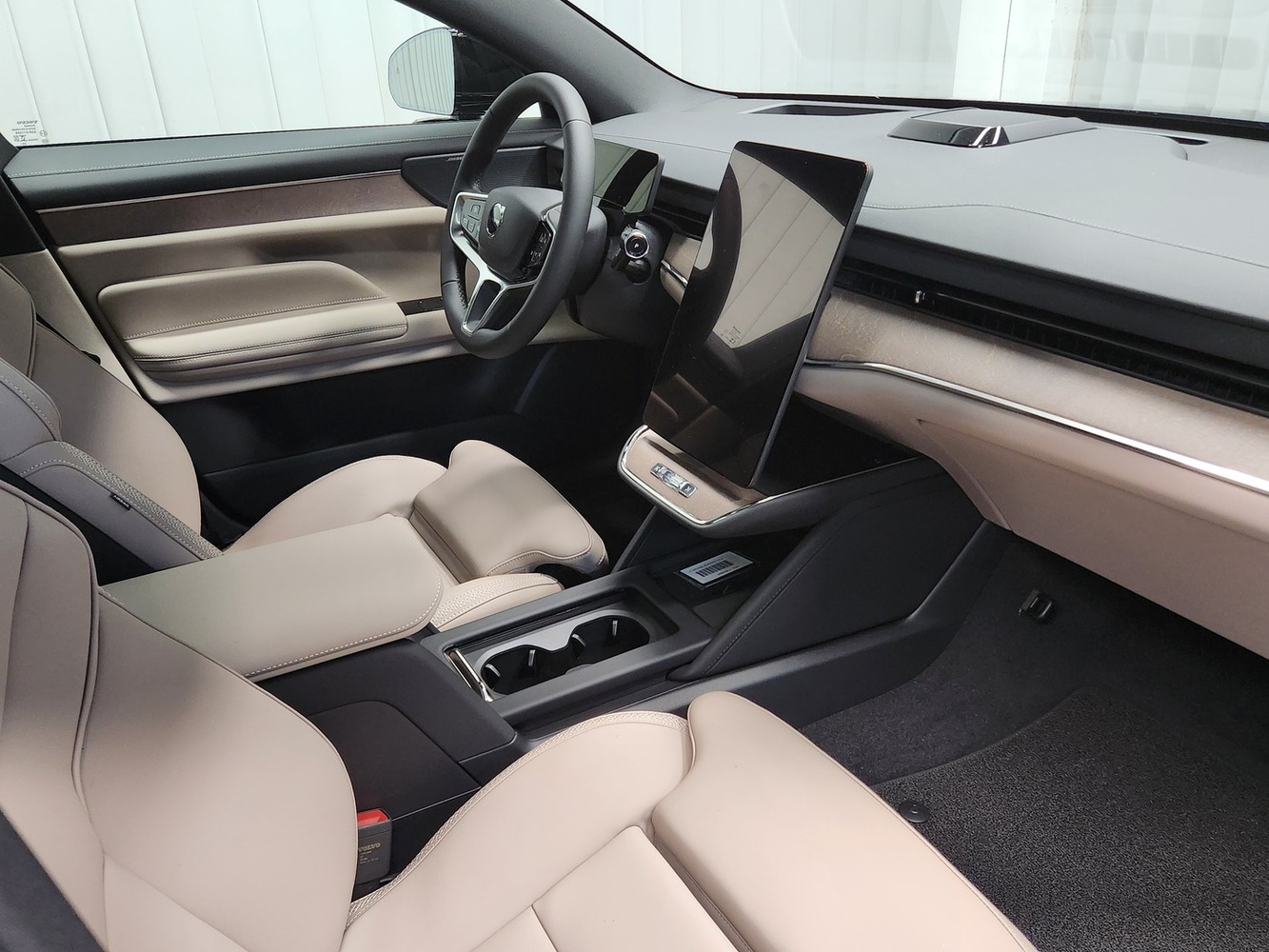 Volvo ES90 vaihtoauto