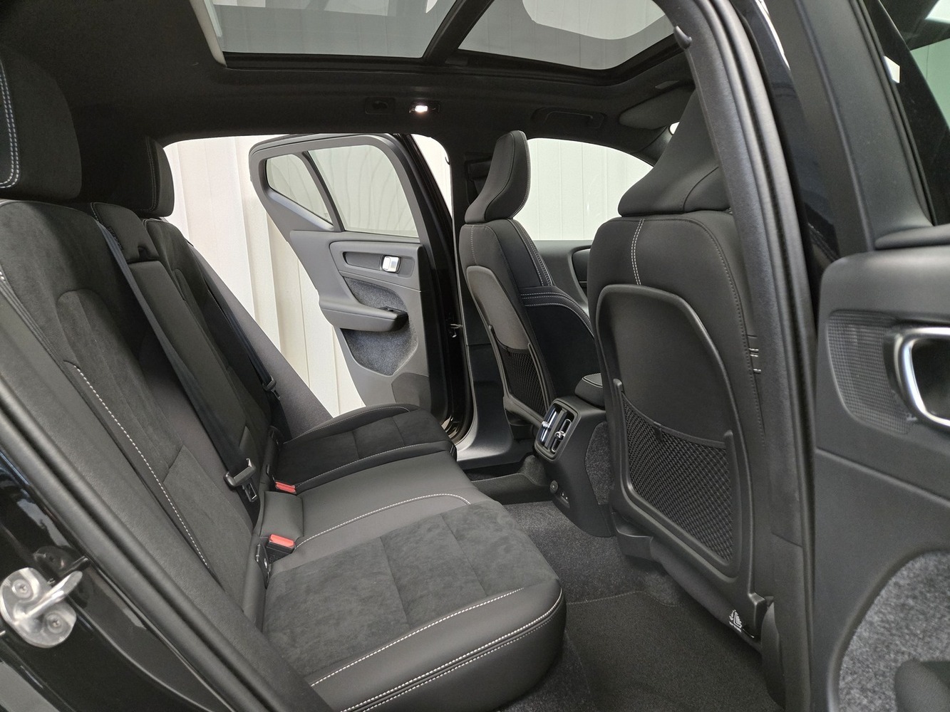 Volvo EX40 vaihtoauto