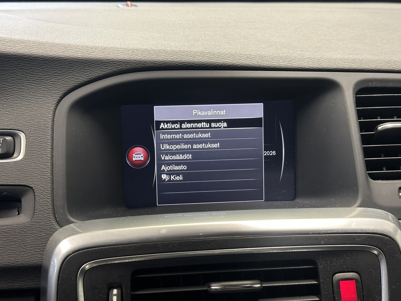 Volvo V60 vaihtoauto