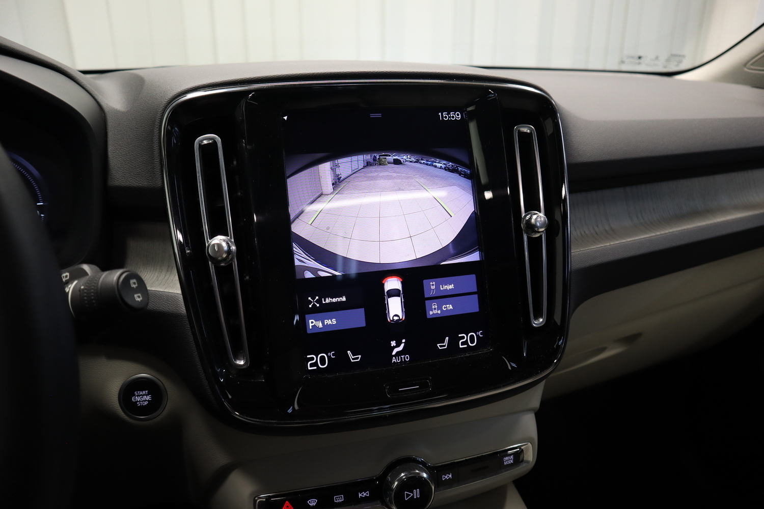 Volvo XC40 vaihtoauto