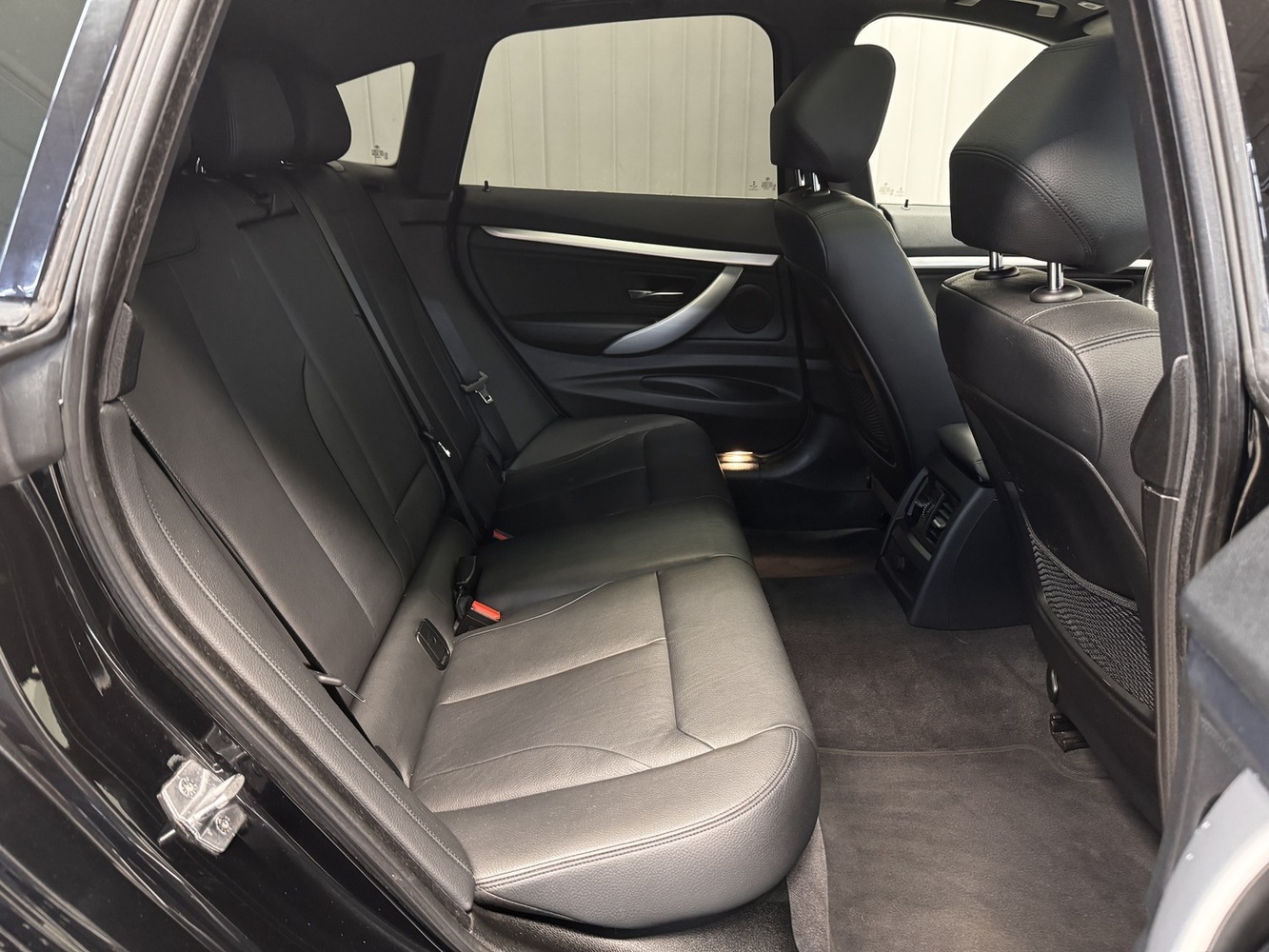 BMW 3.3 vaihtoauto