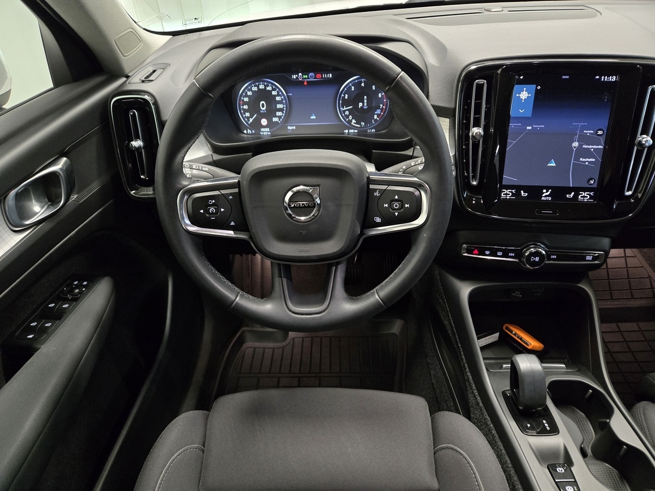 Volvo XC40 vaihtoauto