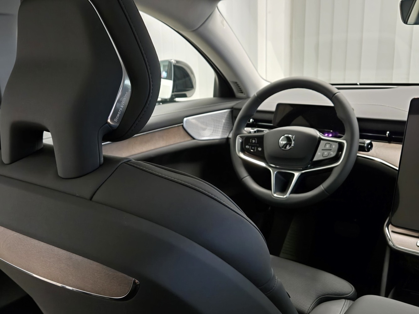 Volvo ES90 vaihtoauto