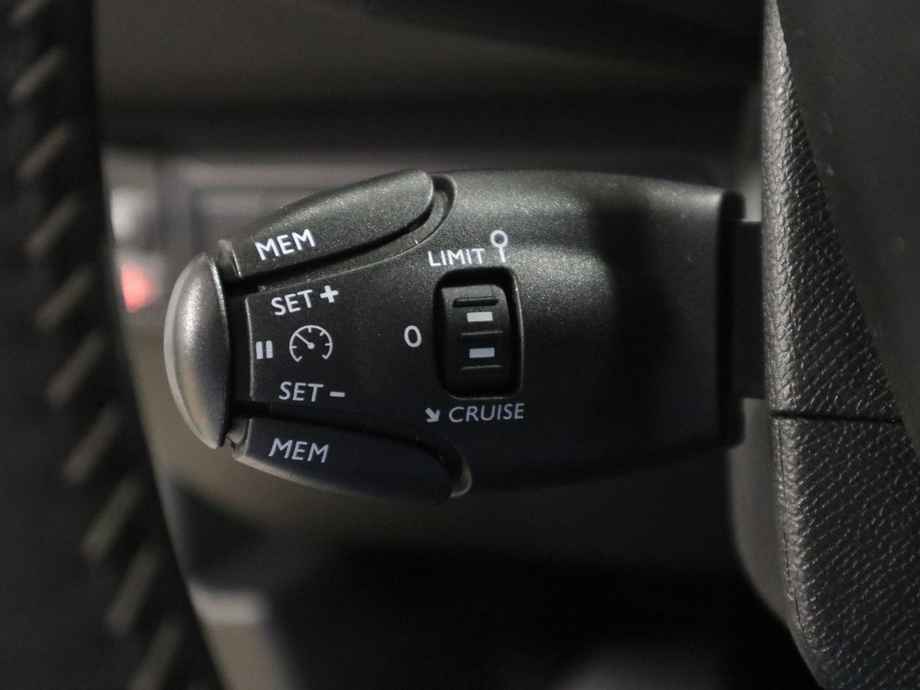 Peugeot 308 vaihtoauto