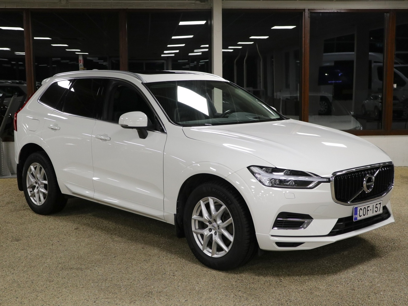 Volvo XC60 vaihtoauto