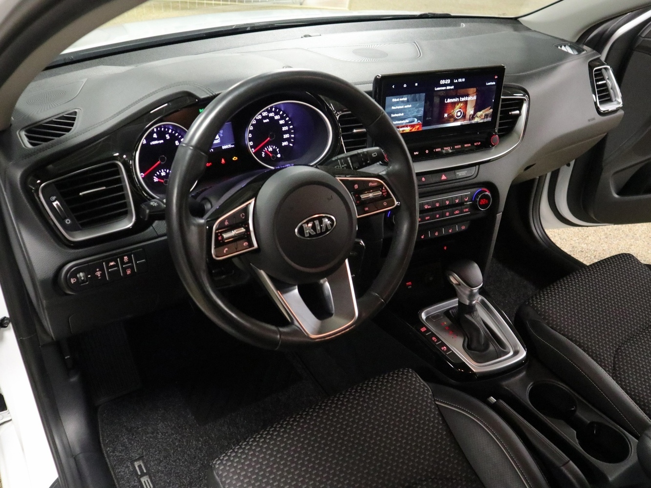 Kia Ceed vaihtoauto