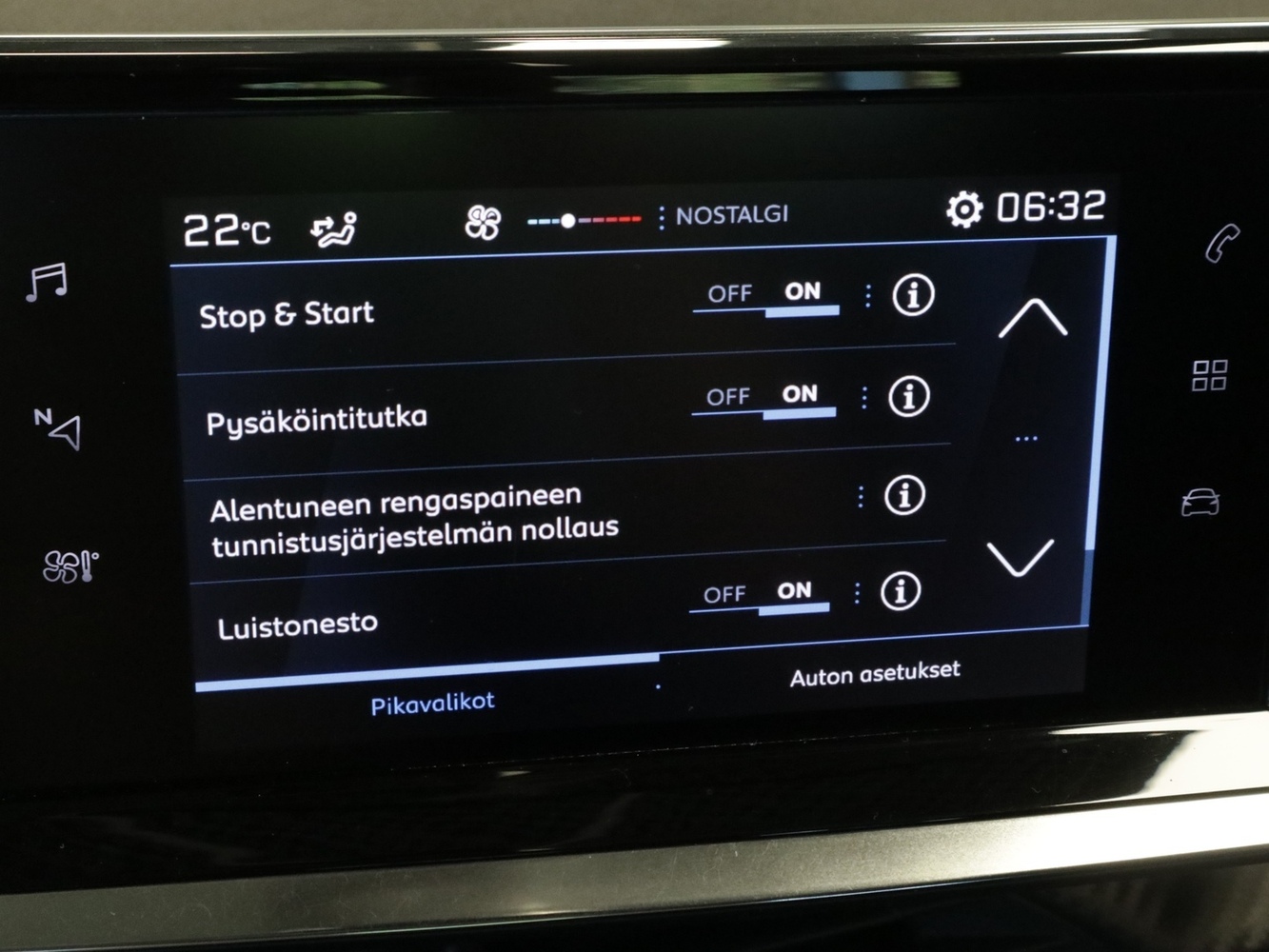 Peugeot 208 vaihtoauto