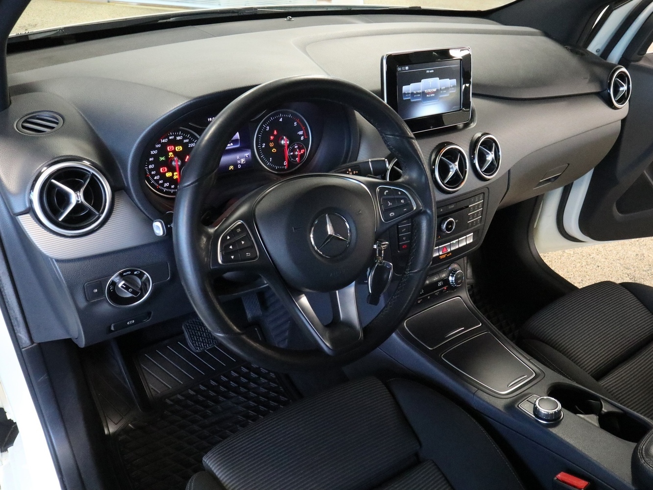 Mercedes-Benz B vaihtoauto