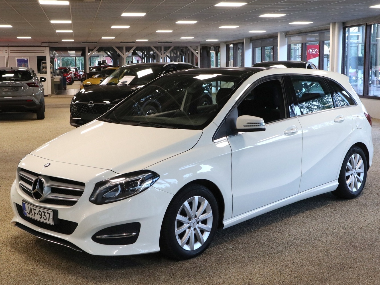 Mercedes-Benz B vaihtoauto
