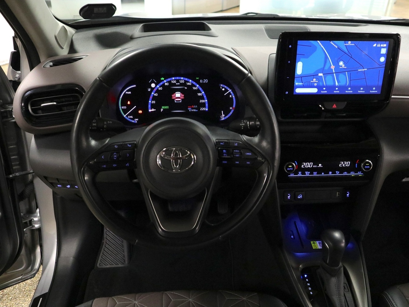 Toyota Yaris Cross vaihtoauto