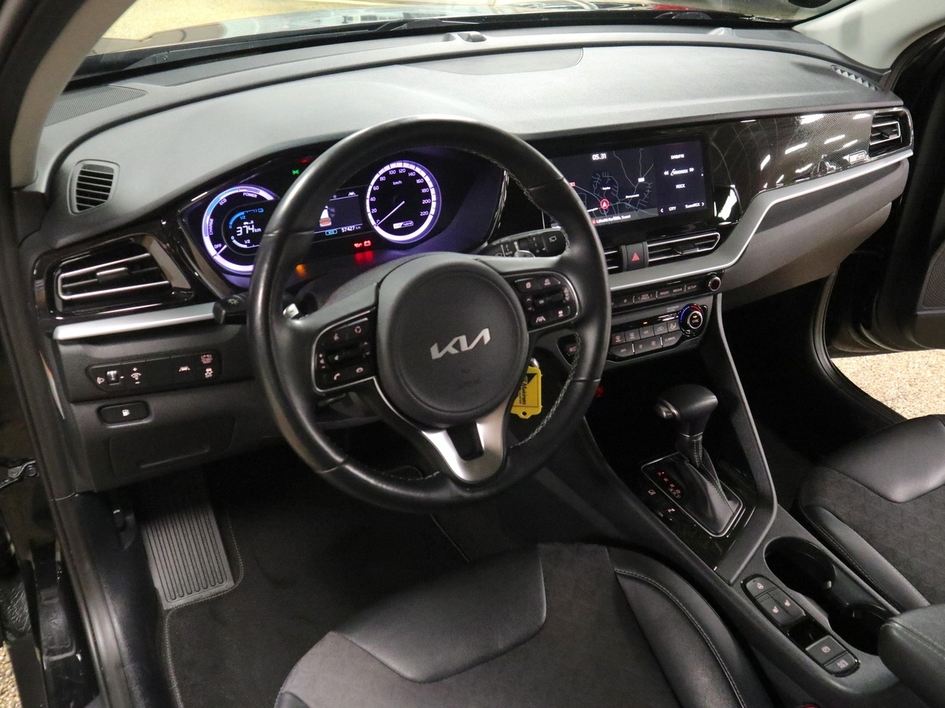 Kia Niro vaihtoauto