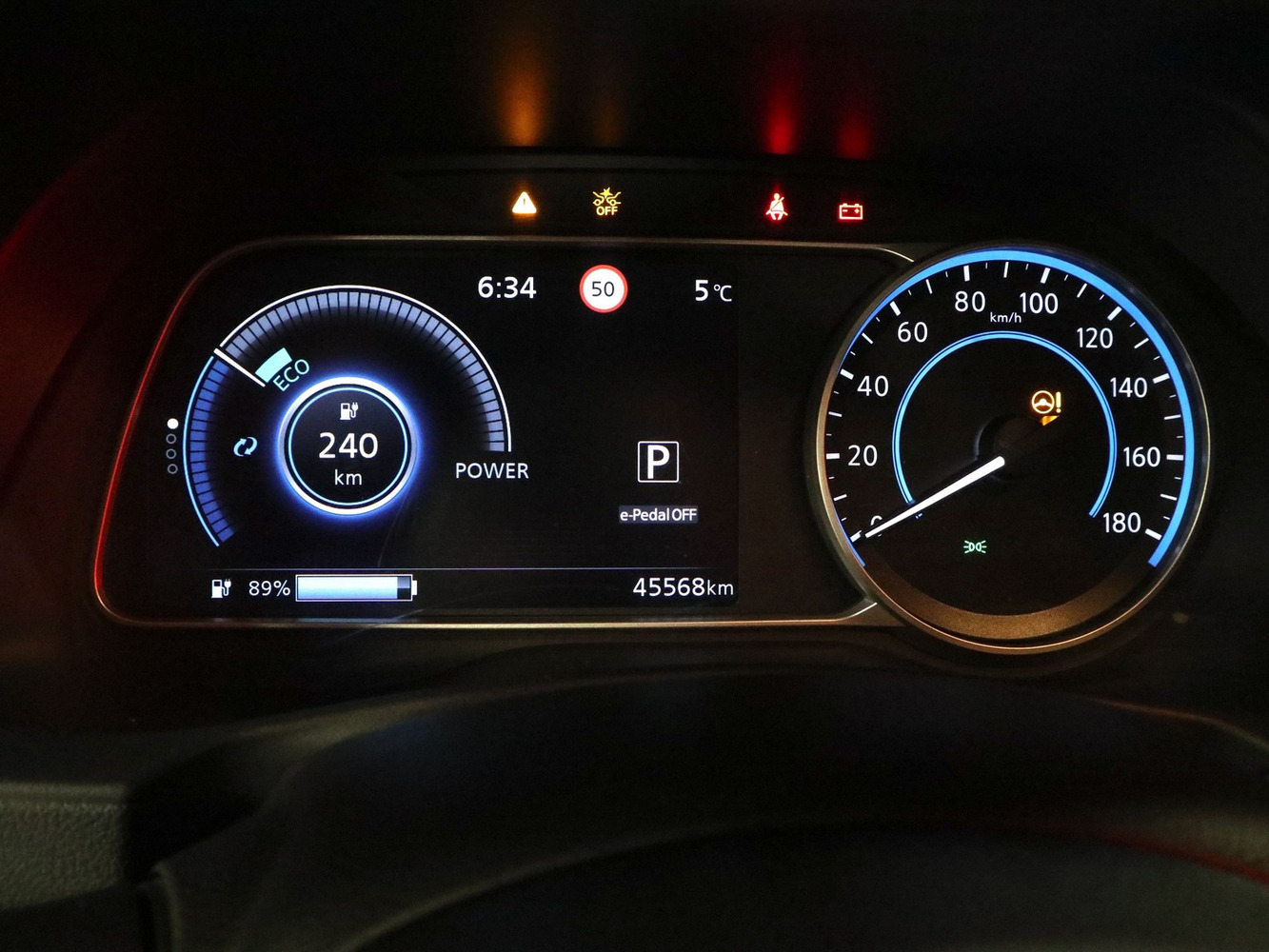 Nissan Leaf vaihtoauto