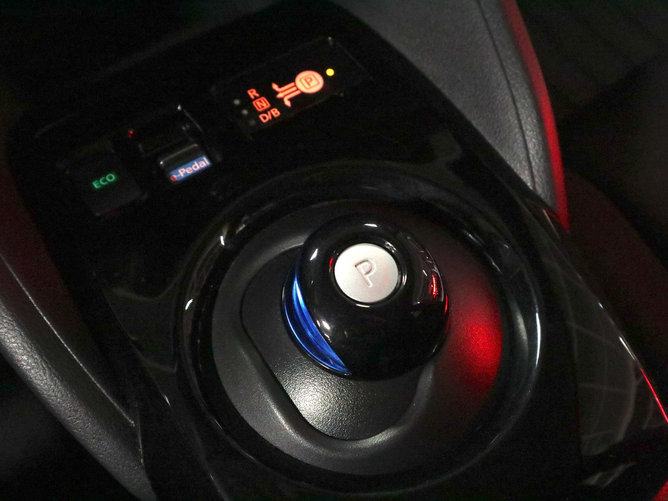 Nissan Leaf vaihtoauto
