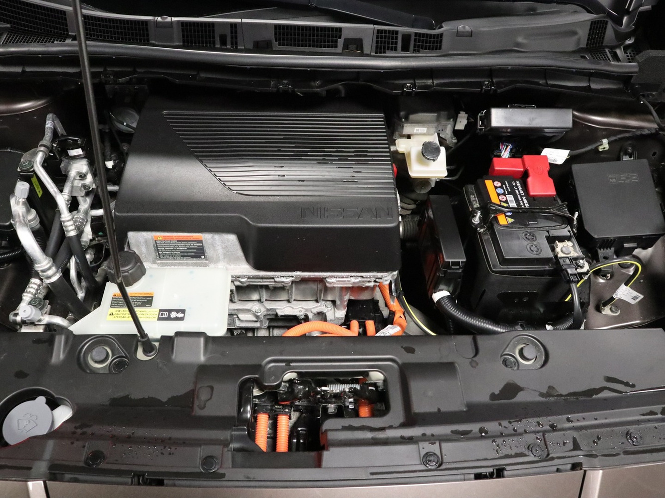 Nissan Leaf vaihtoauto