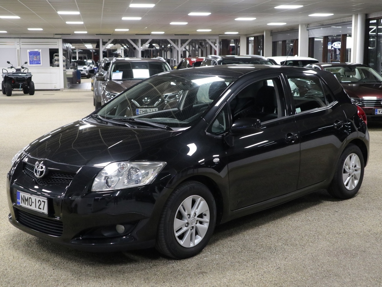 Toyota Auris vaihtoauto