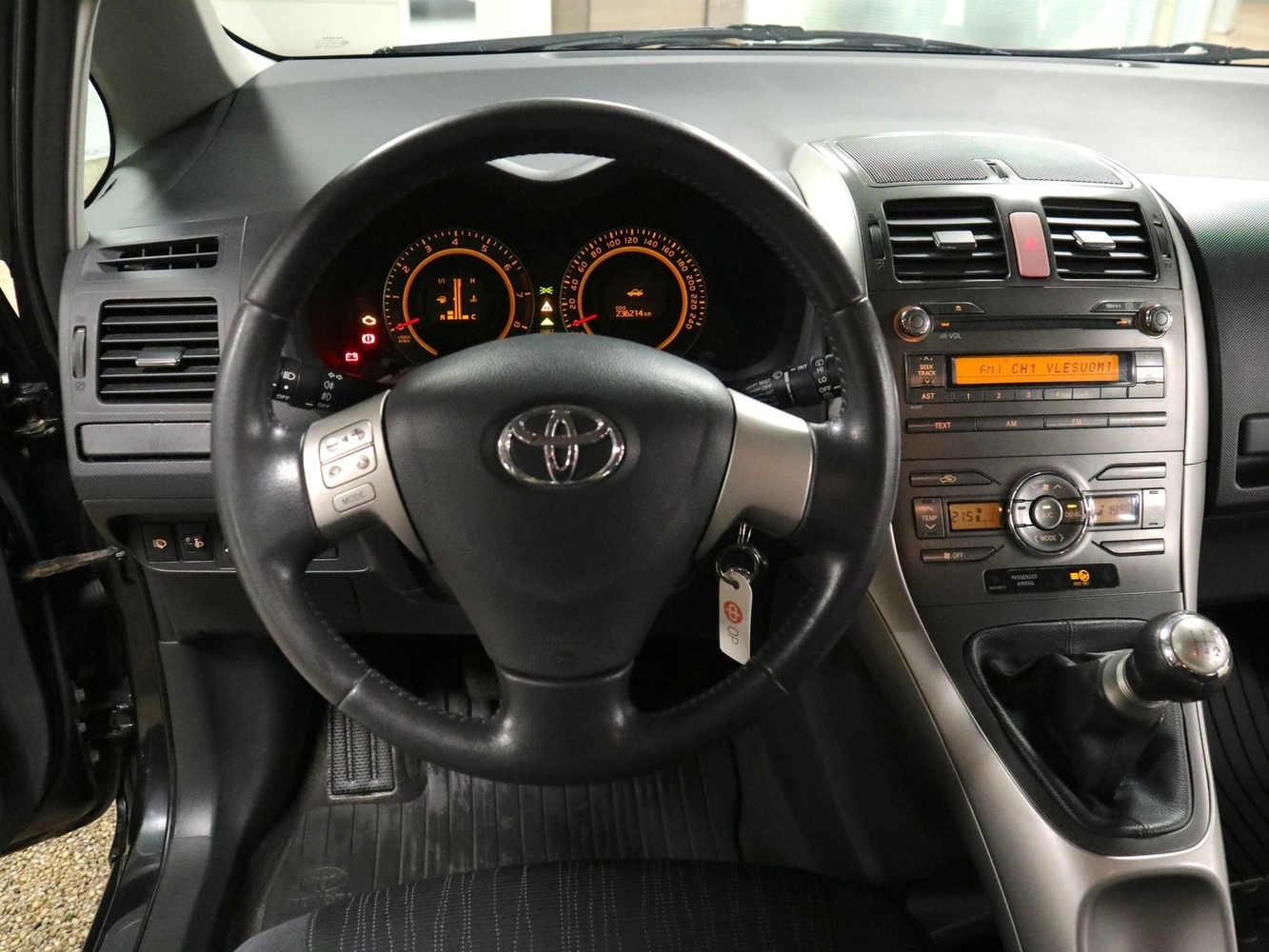Toyota Auris vaihtoauto
