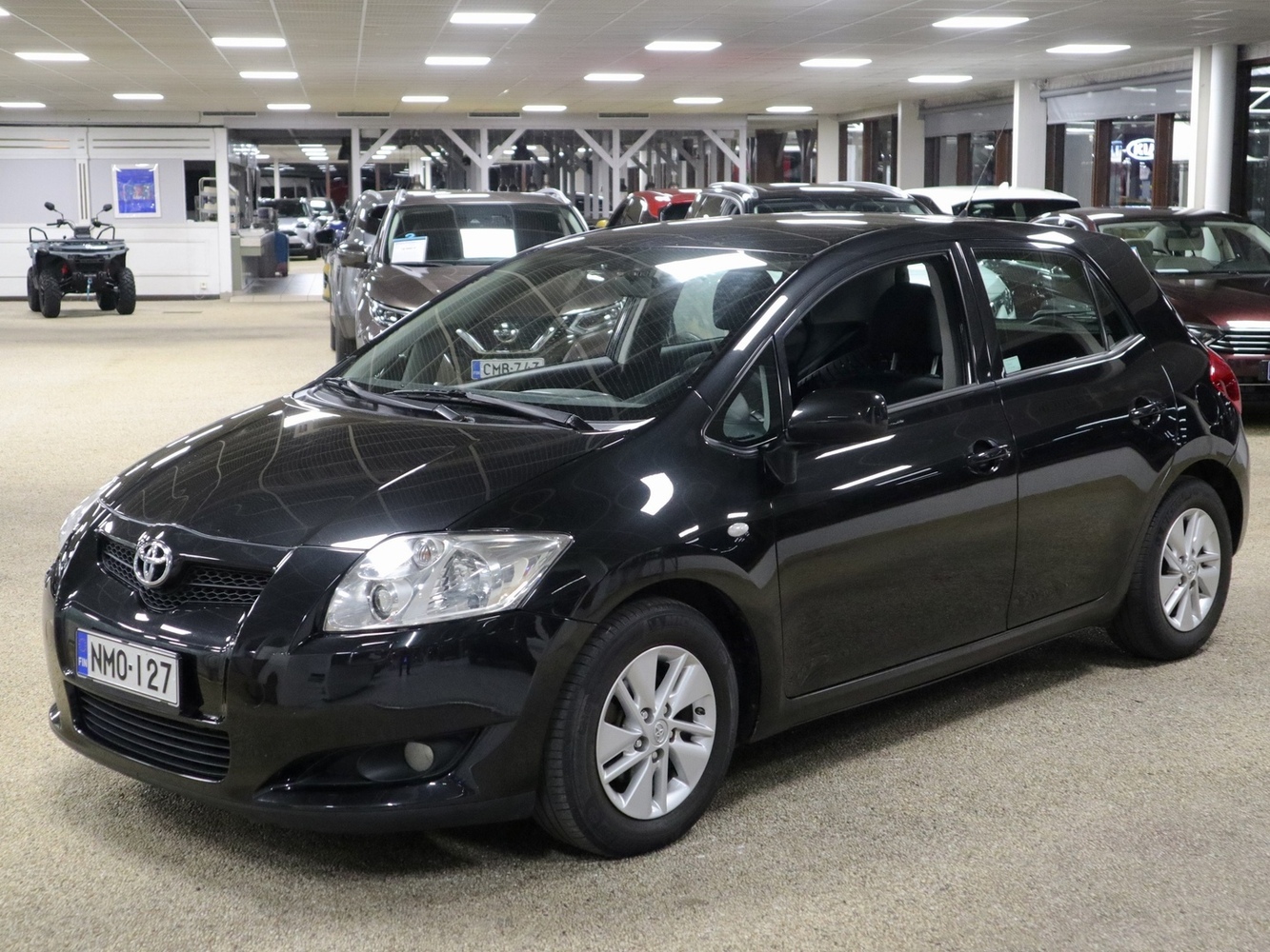 Toyota Auris vaihtoauto