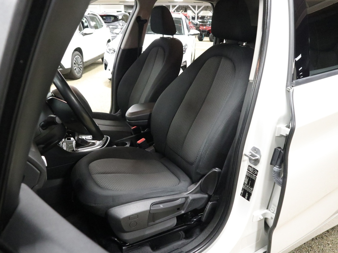 BMW 218 vaihtoauto