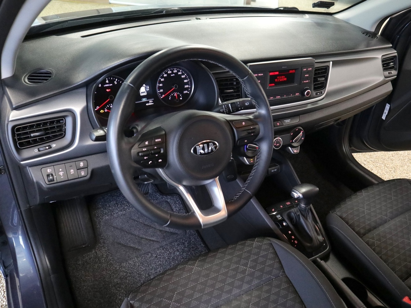 Kia Rio vaihtoauto