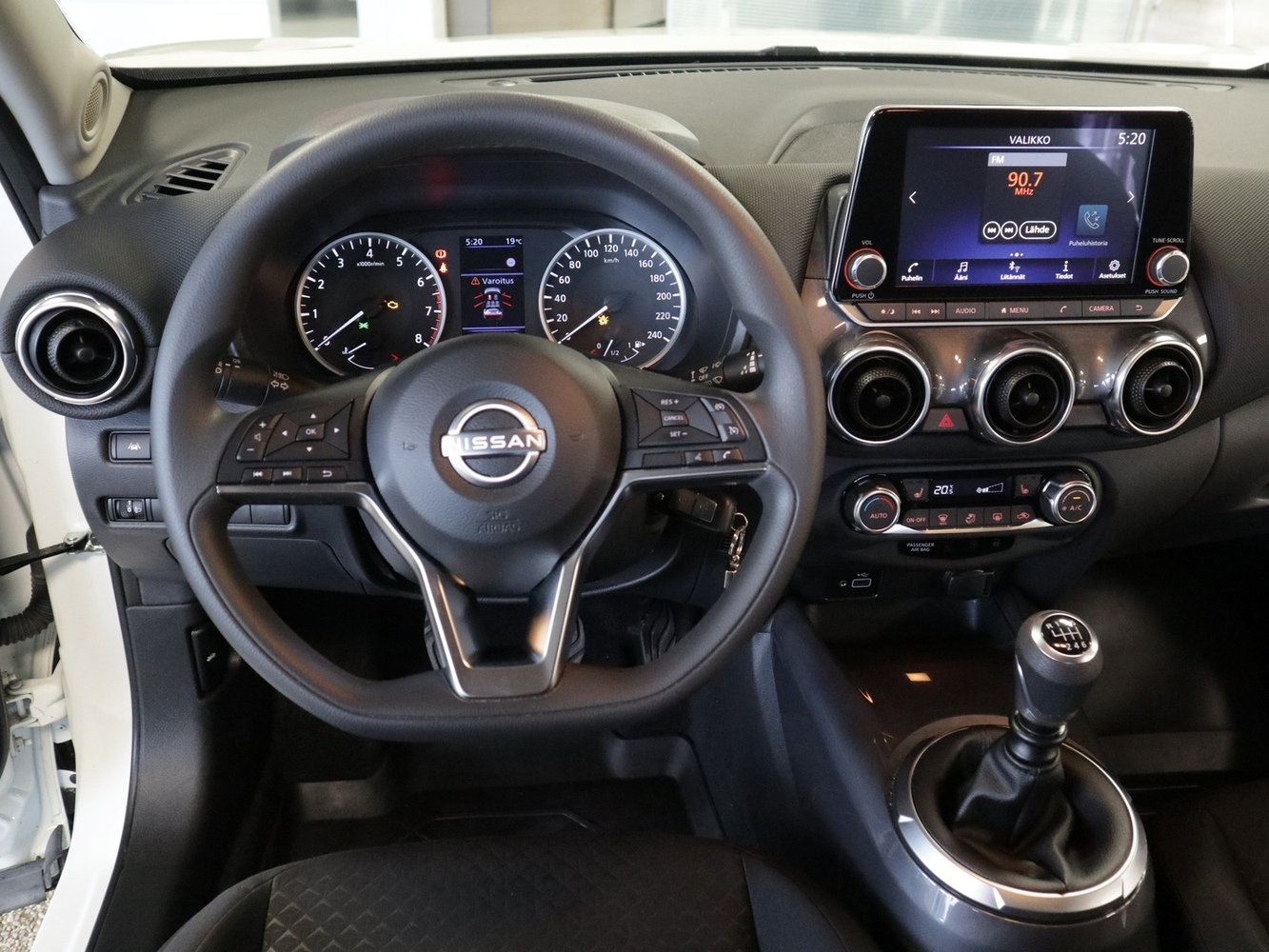 Nissan Juke vaihtoauto