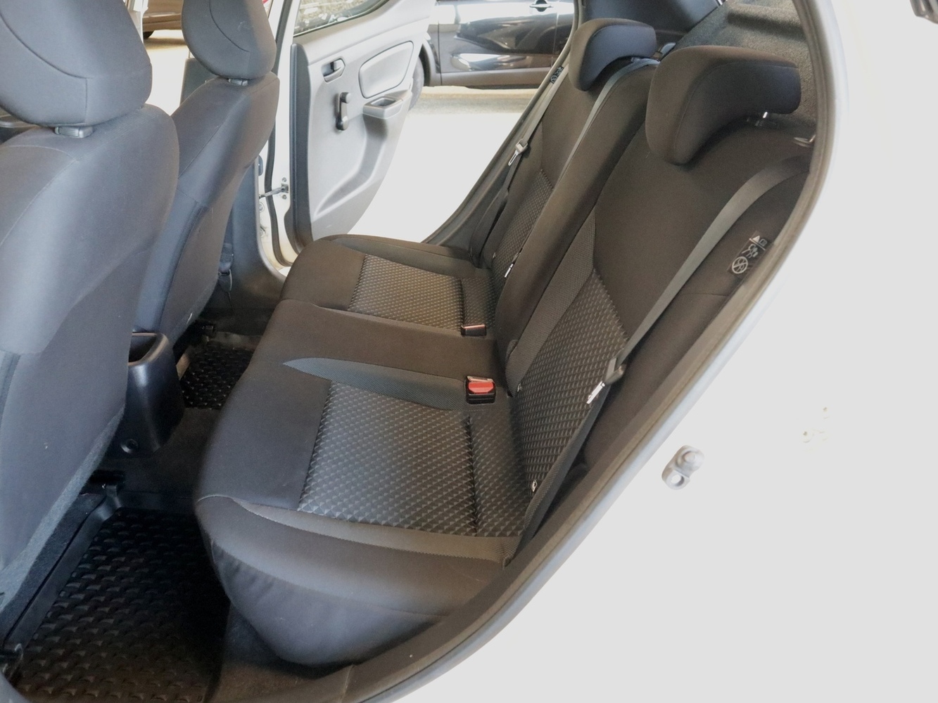 Nissan Micra vaihtoauto