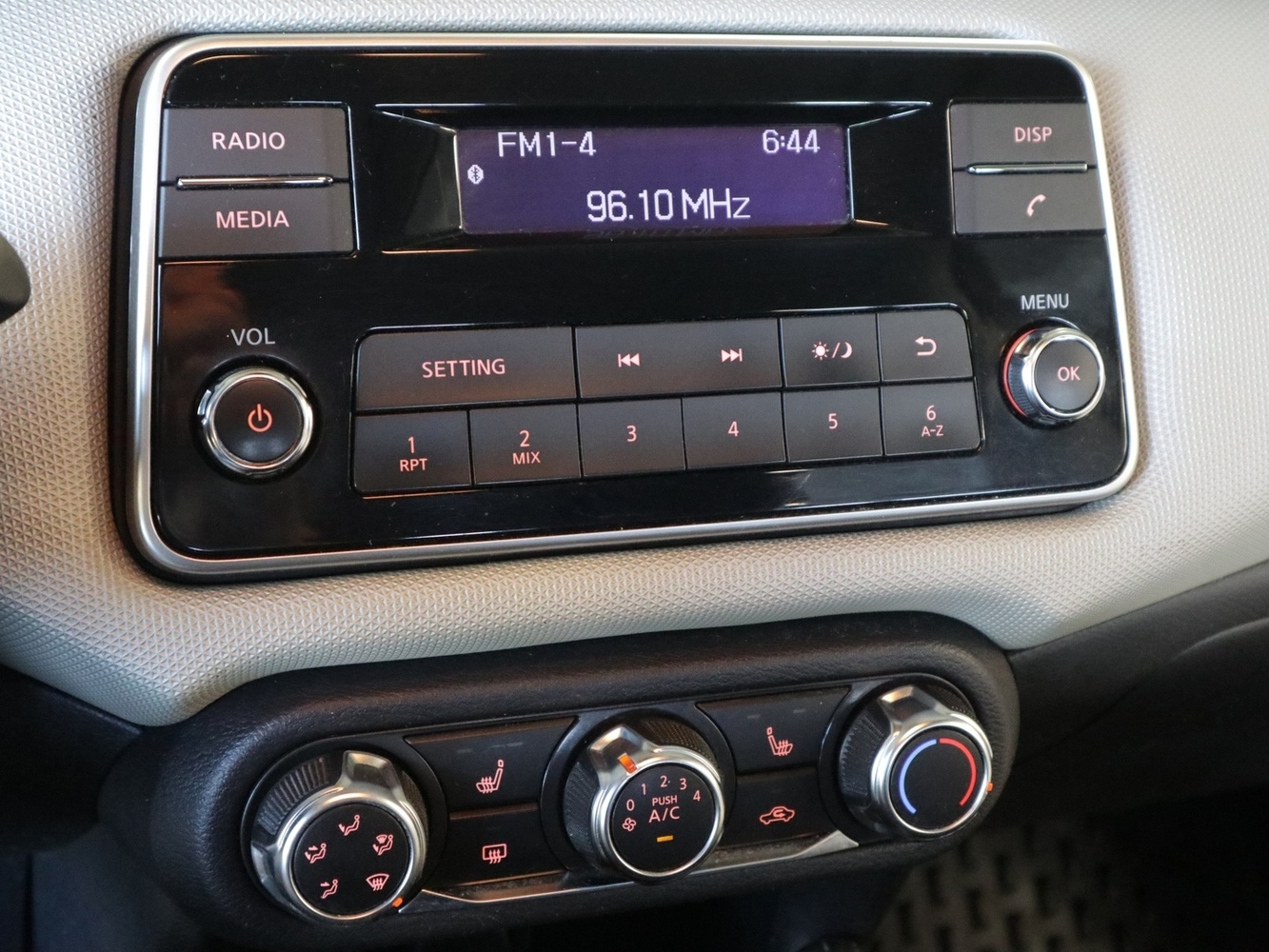 Nissan Micra vaihtoauto