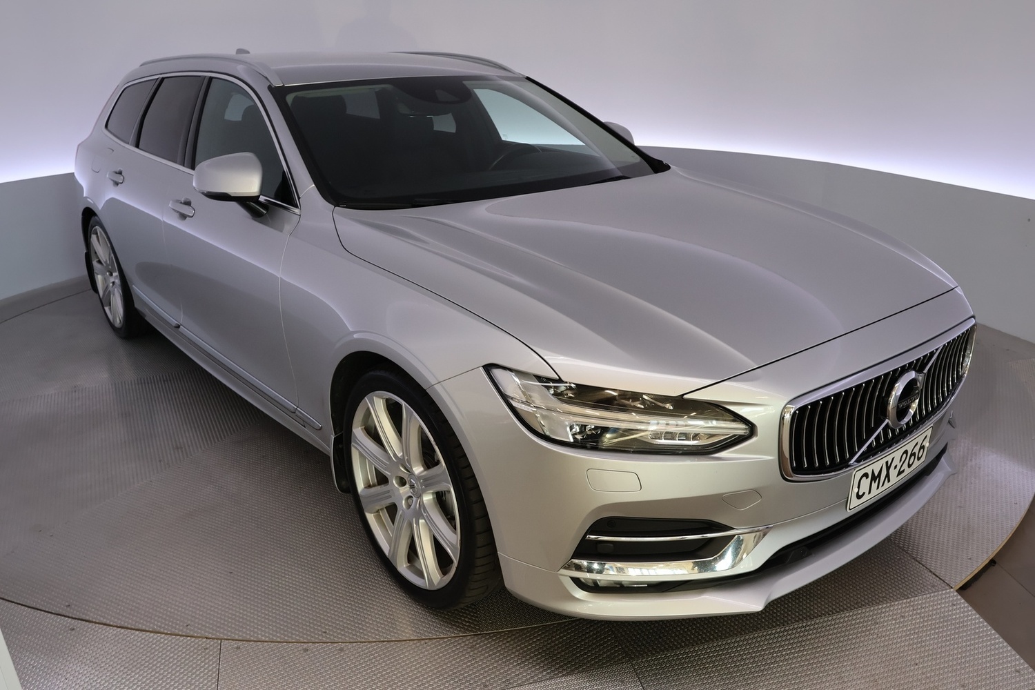 Volvo V90 vaihtoauto