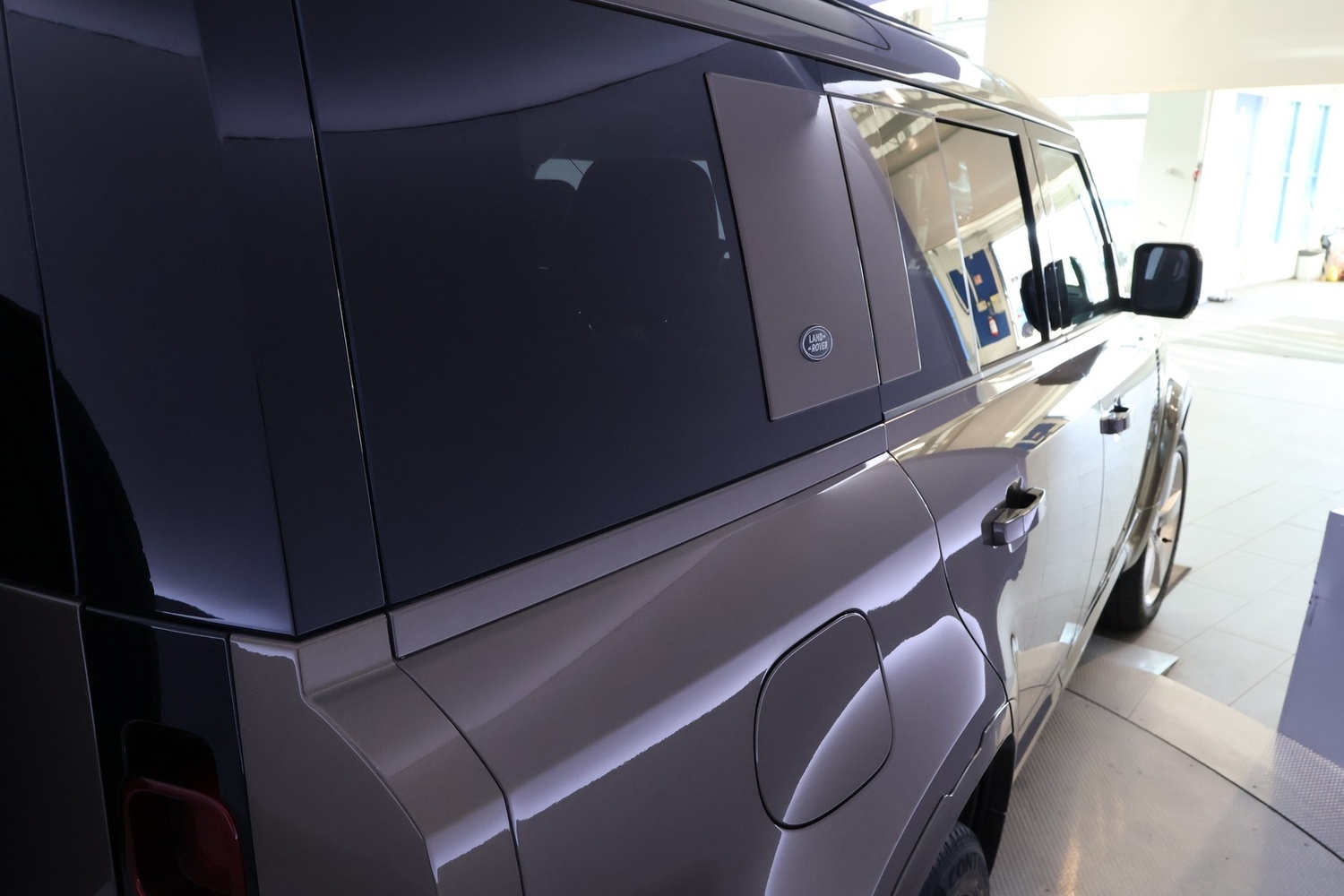 Land Rover Defender vaihtoauto