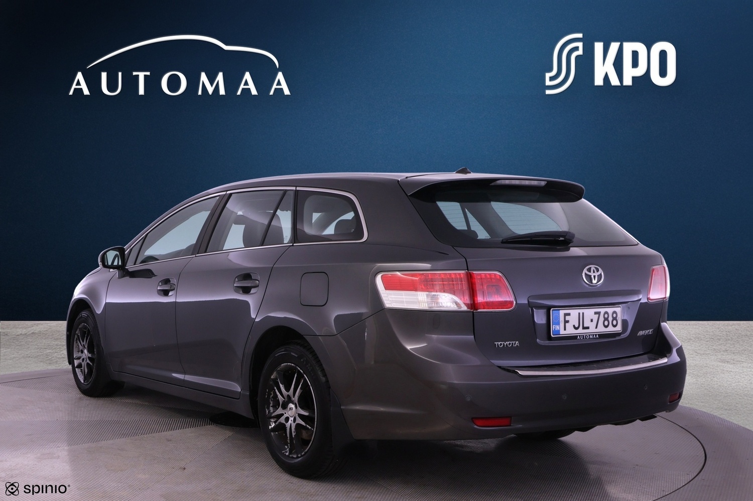 Toyota Avensis vaihtoauto