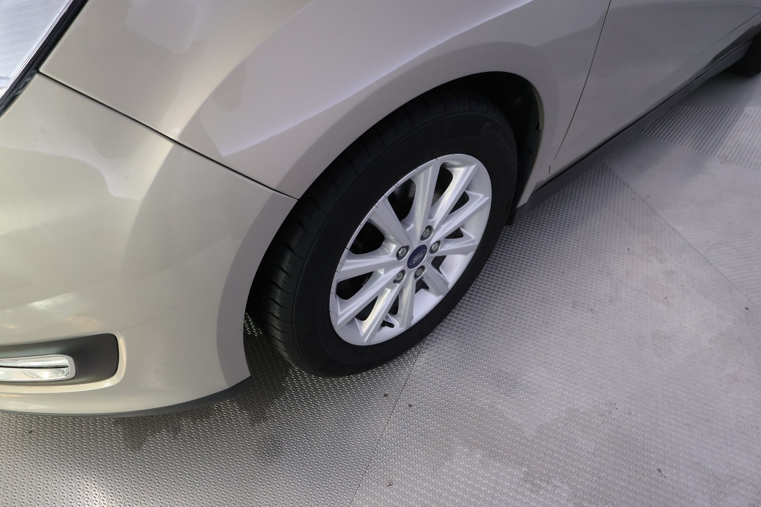 Ford C-MAX vaihtoauto