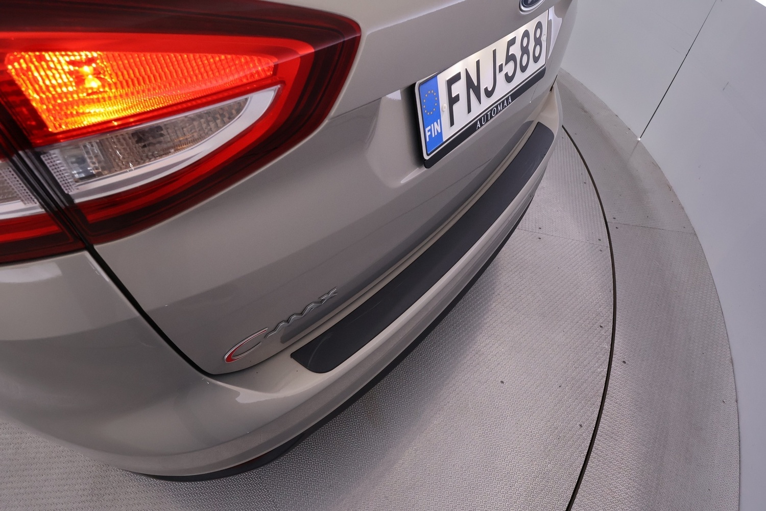 Ford C-MAX vaihtoauto