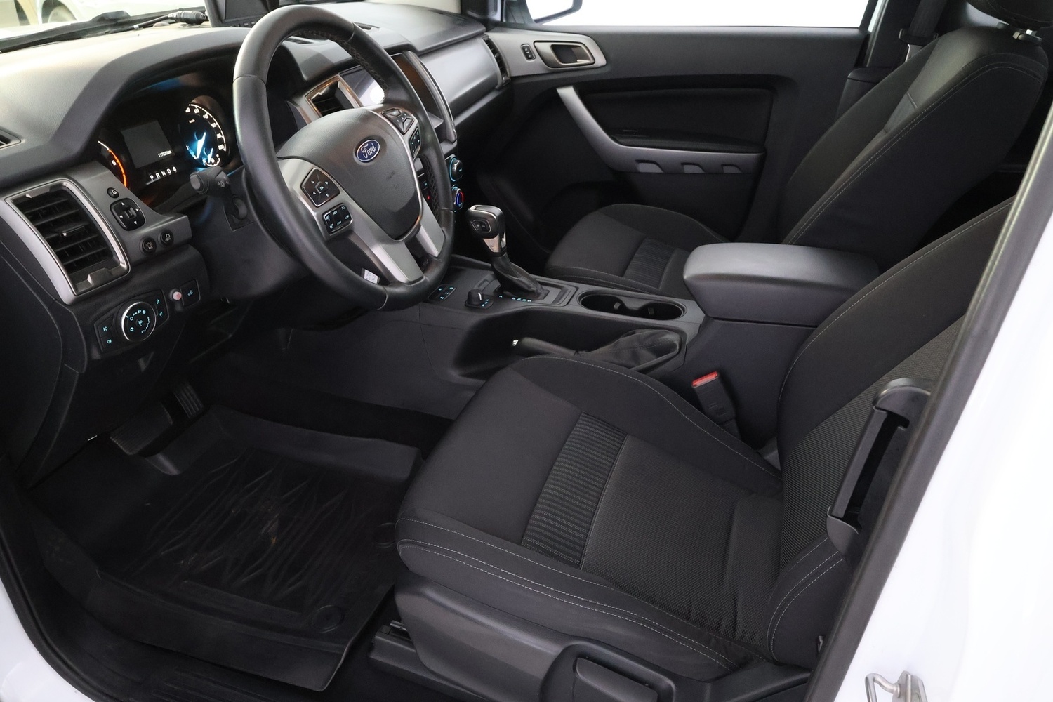 Ford Ranger vaihtoauto